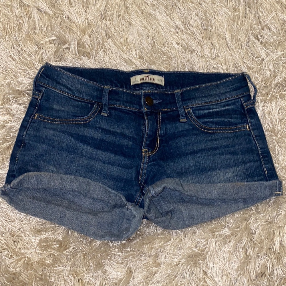 Blue Hollister shorts size 1.